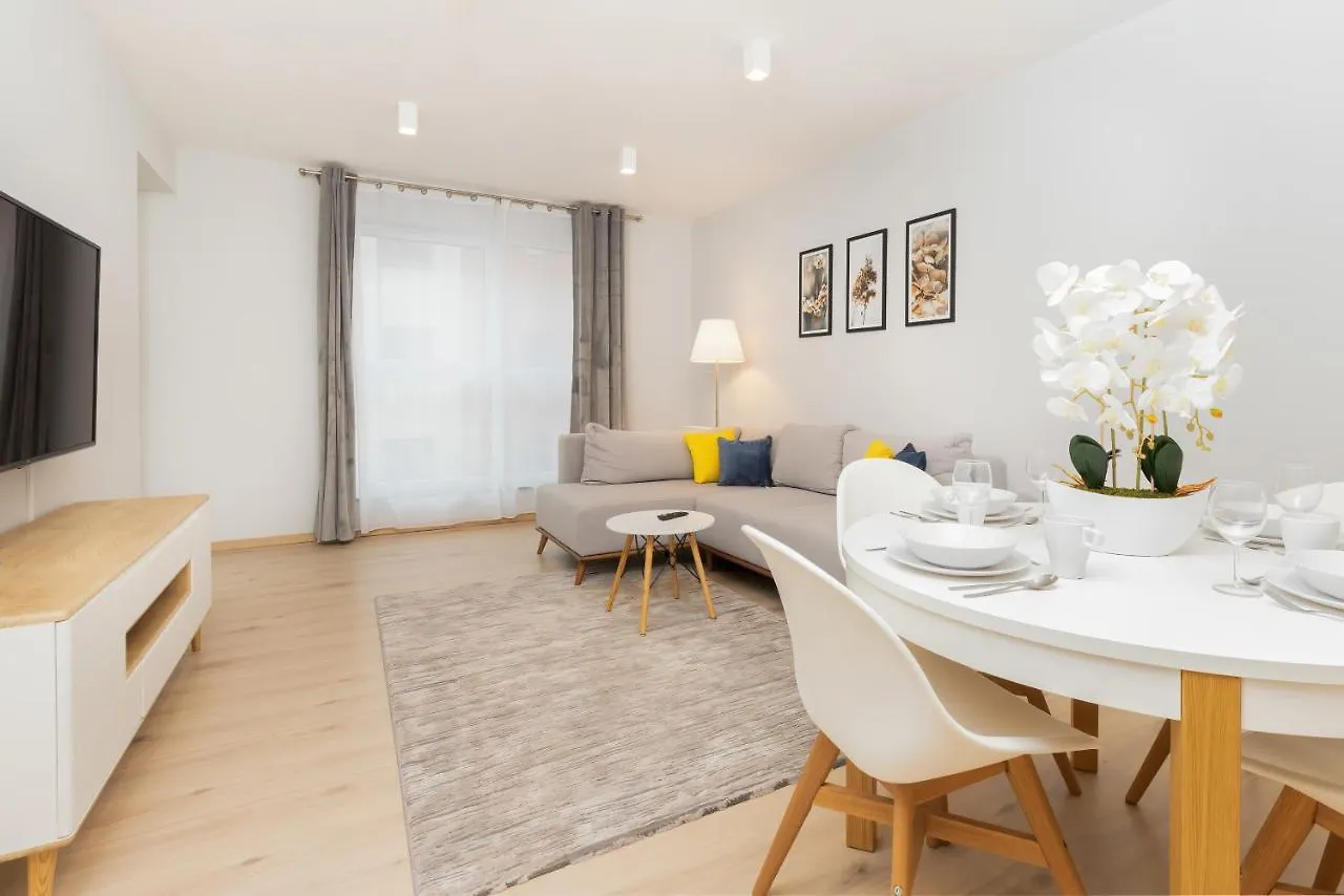 Apartments Gdansk City Center By Renters 0*,
